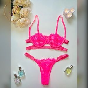 "Flip Me Over" Double Strap Bralette Set